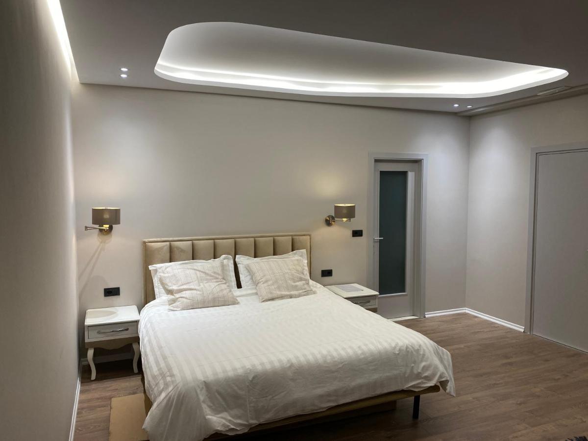 Vila-Amo, Suites&Rooms In Tirana Center ภายนอก รูปภาพ